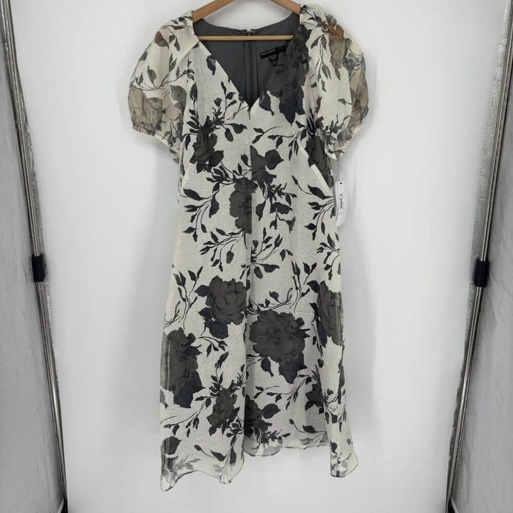 Maggy London Puff Sleeve Midi in Crinkle